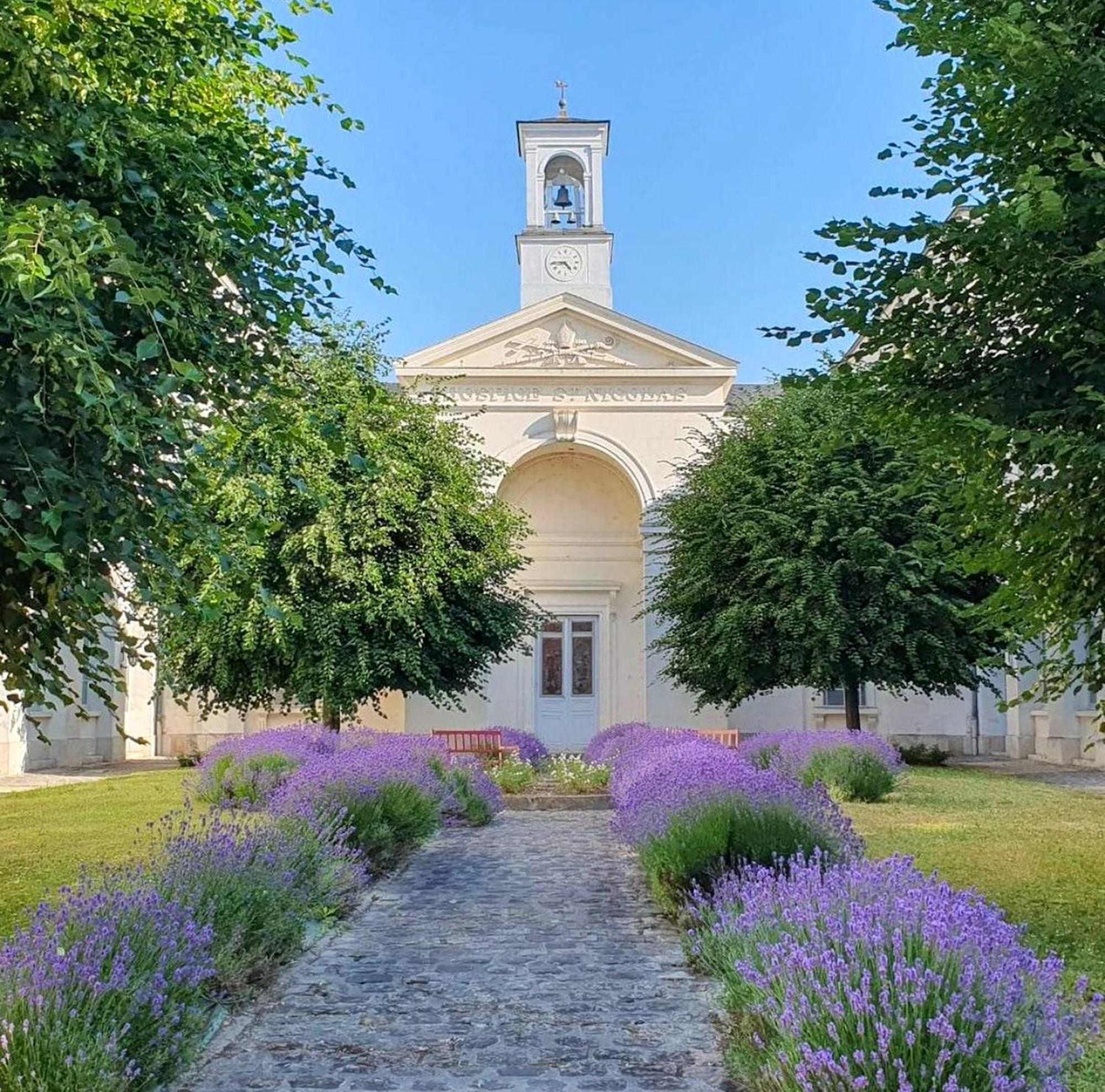 Hospice St Nicolas Apartment Troyes